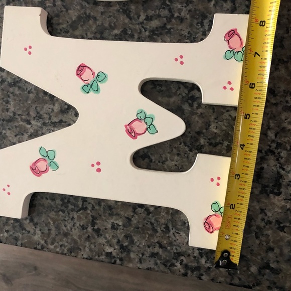 Wall letters name is Madison size of each letter 9x8 - Picture 2 of 3